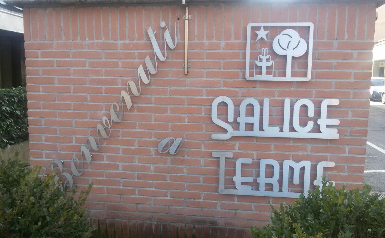Hotel Salus Salice Terme Dış mekan fotoğraf
